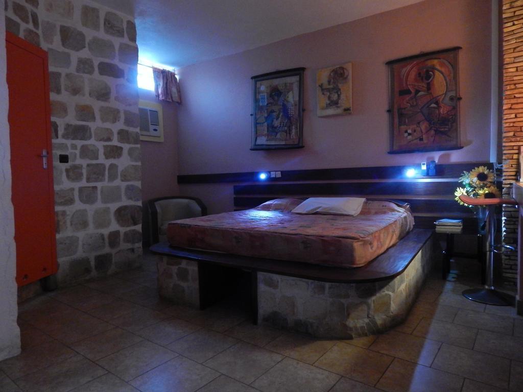 Résidence Hôtelière Océane Lomé Habitación foto